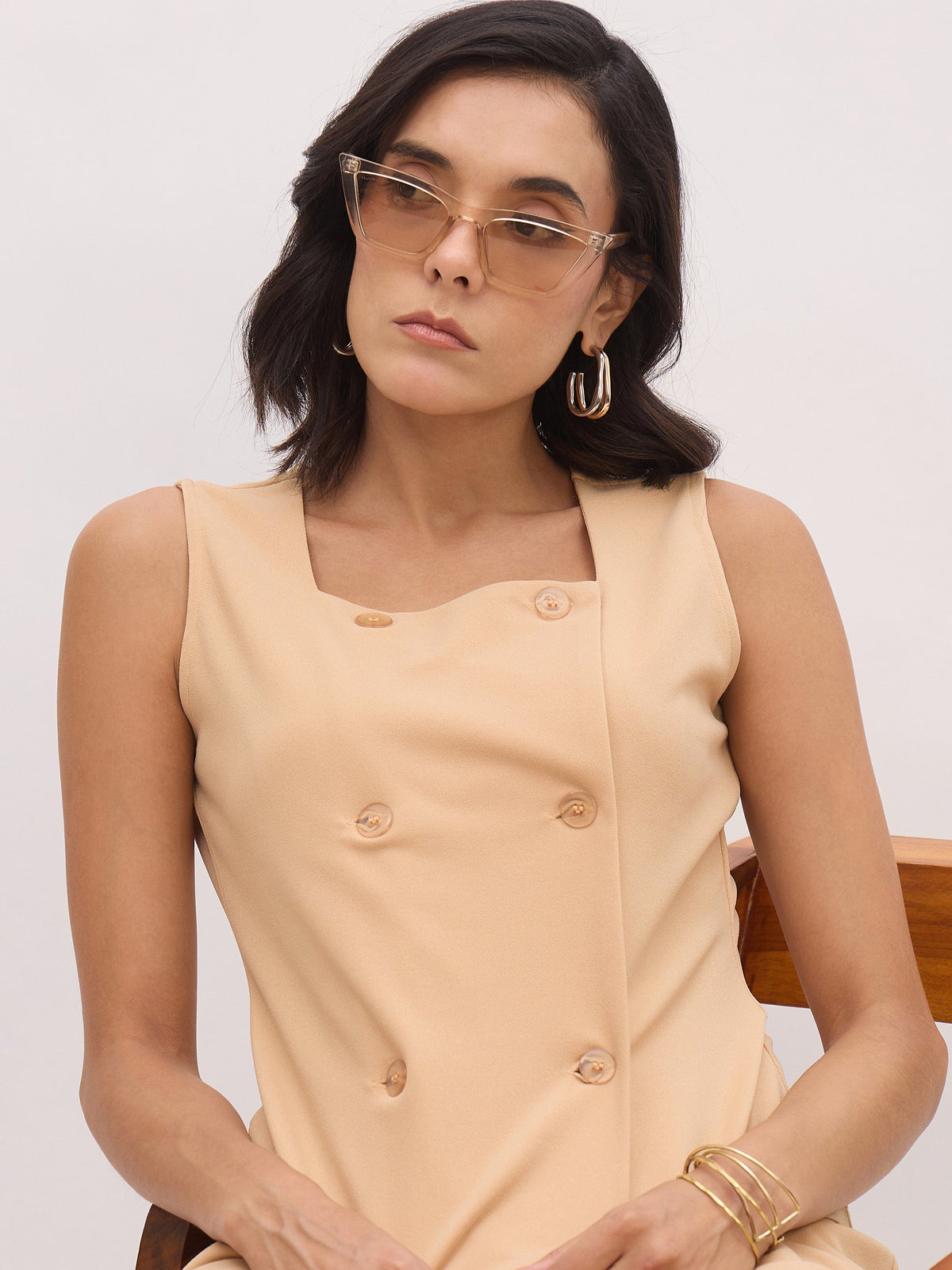Beige Sleeveless Button Top With Straight Pants-SASSAFRAS worklyf