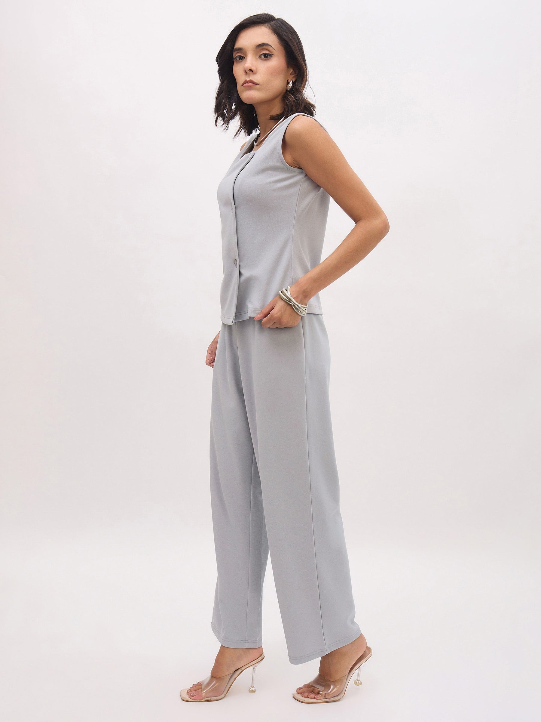Grey Sleeveless Button Top With Straight Pants-SASSAFRAS worklyf