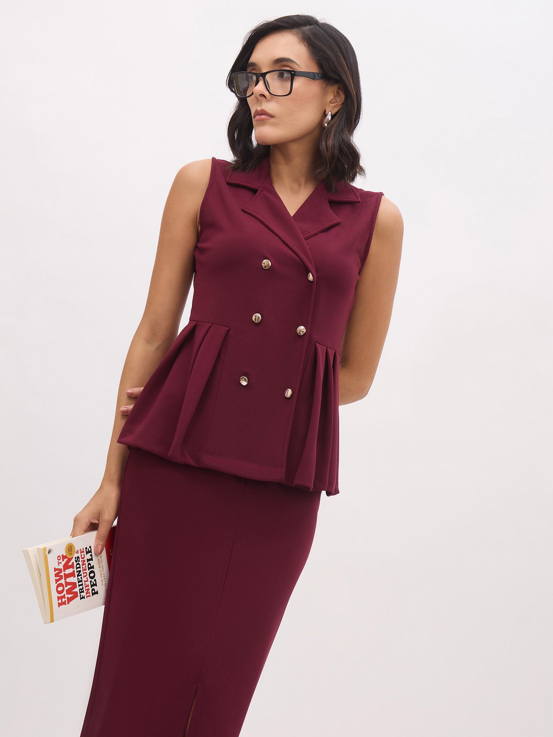 Burgundy Sleeveless Notched Button Top With Skirt-SASSAFRAS worklyf