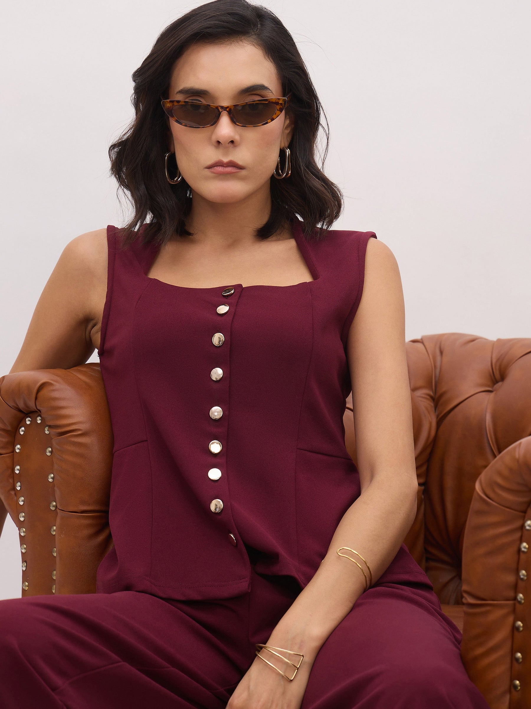 Burgundy Rhombus Neck Top With Cross Pocket Pants-SASSAFRAS worklyf