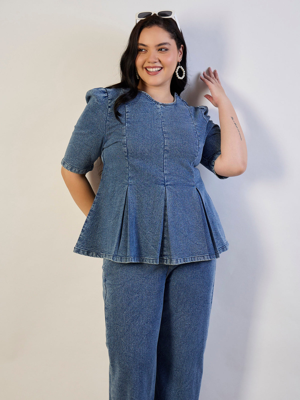 Ice Blue Wash Denim Peplum Top With Straight Jeans-SASSAFRAS CURVE