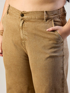 Brown Wash Denim Metal Button Top With Jeans-SASSAFRAS CURVE