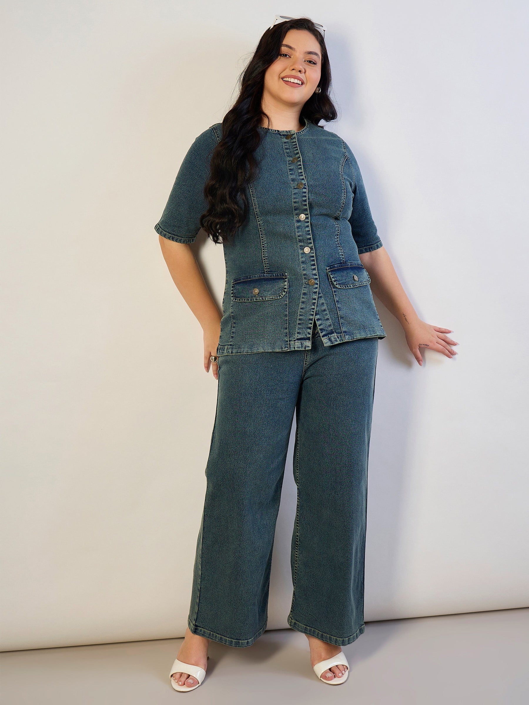 Olive Wash Denim Button Top With Jeans-SASSAFRAS CURVE