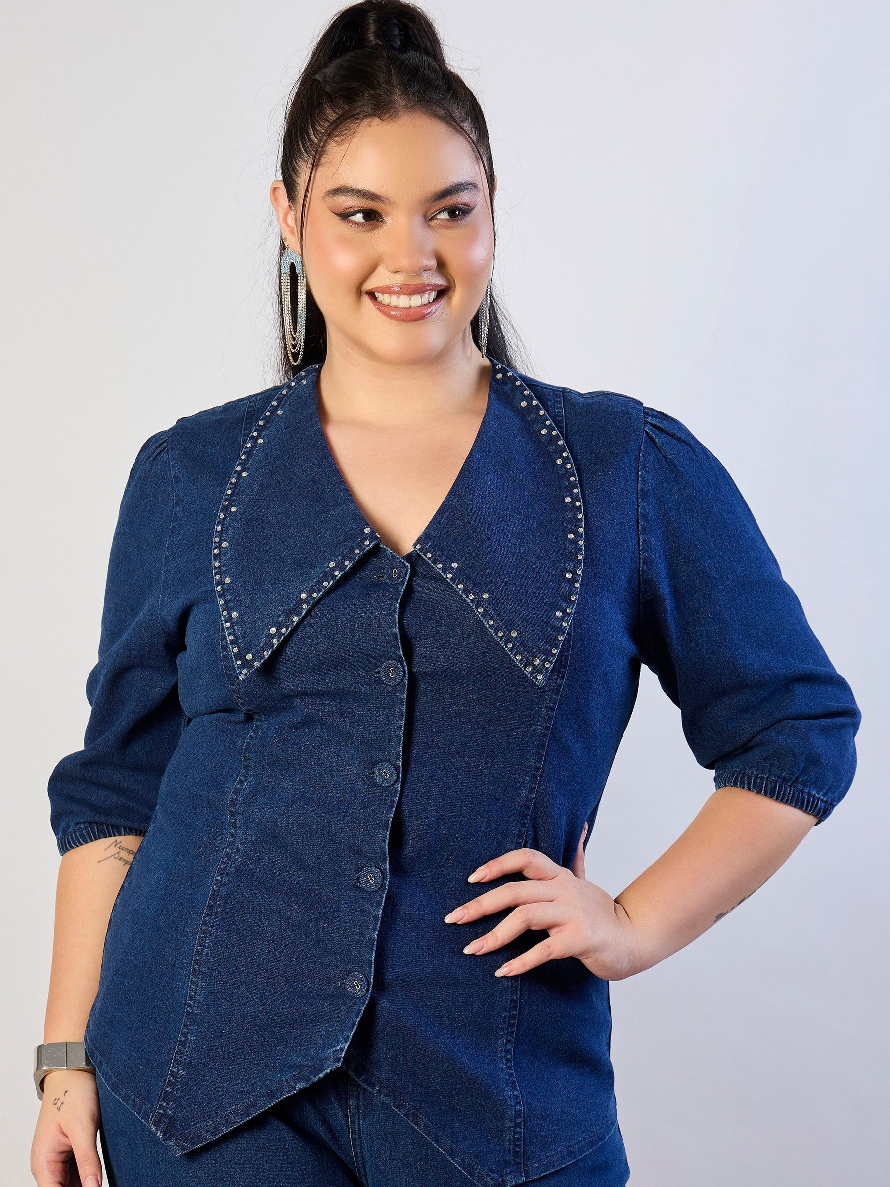 Blue Blast Denim Peter Pan Top With Mom Fit Jeans-SASSAFRAS CURVE