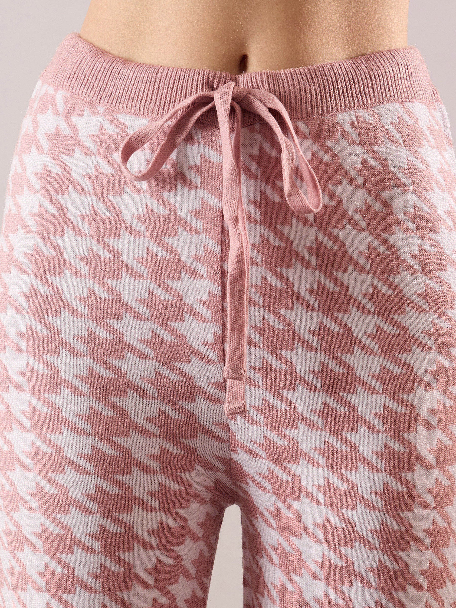 Pink & White Houndstooth V-Neck Sweater With Joggers-SASSAFRAS