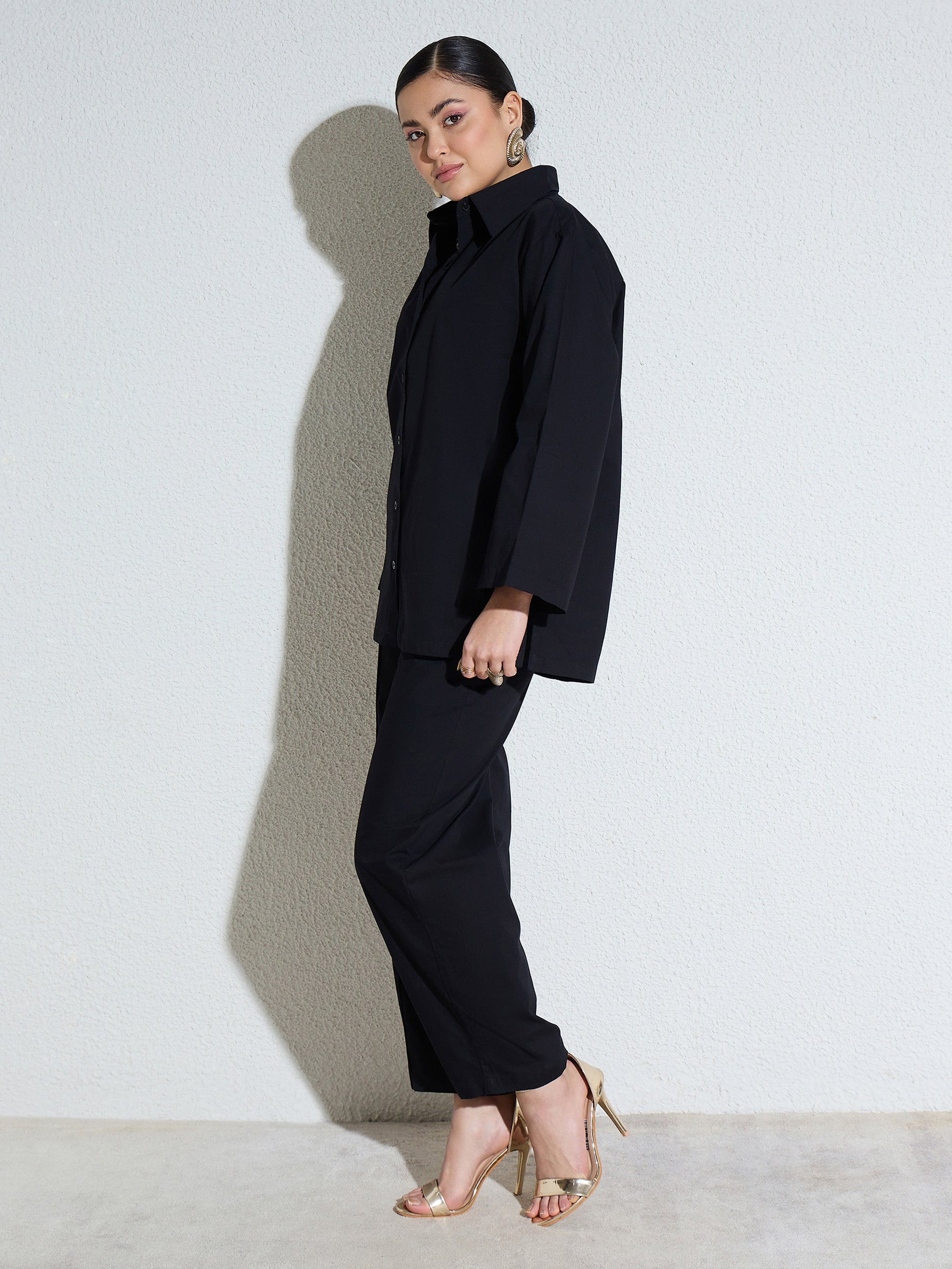 Black Poplin Oversize Shirt With Mom Fit Pants-SASSAFRAS
