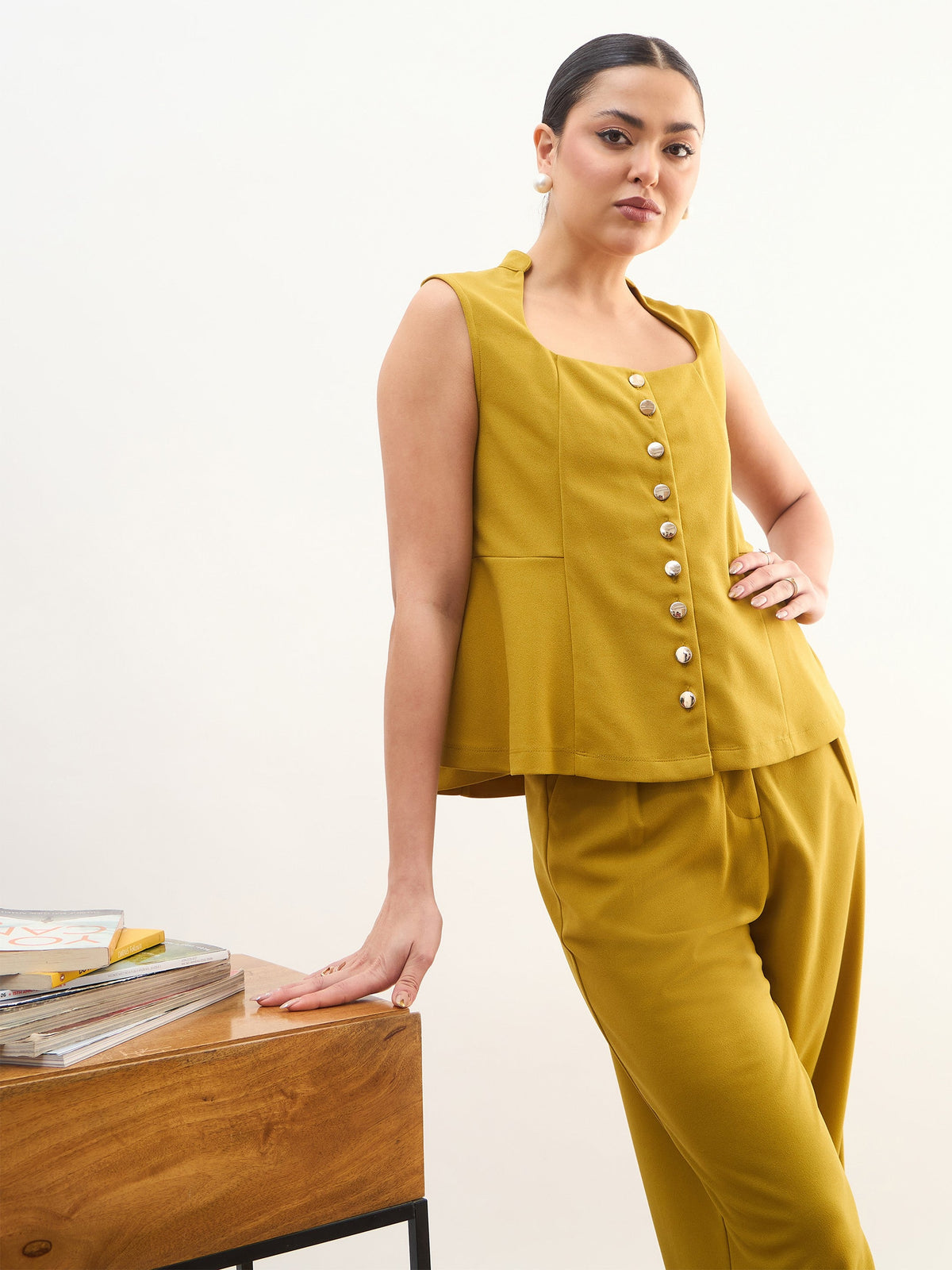 Lemon Rhombus Neck Top With Cross Pocket Pants-SASSAFRAS worklyf