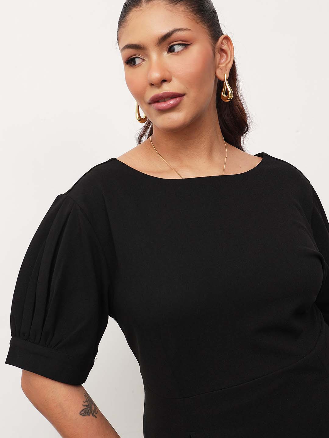 Women Black Round Neck Top With Straight Pants