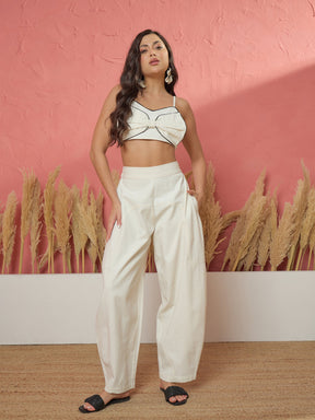 Women White Twill Front Bow Strappy Top With Balloon Pants