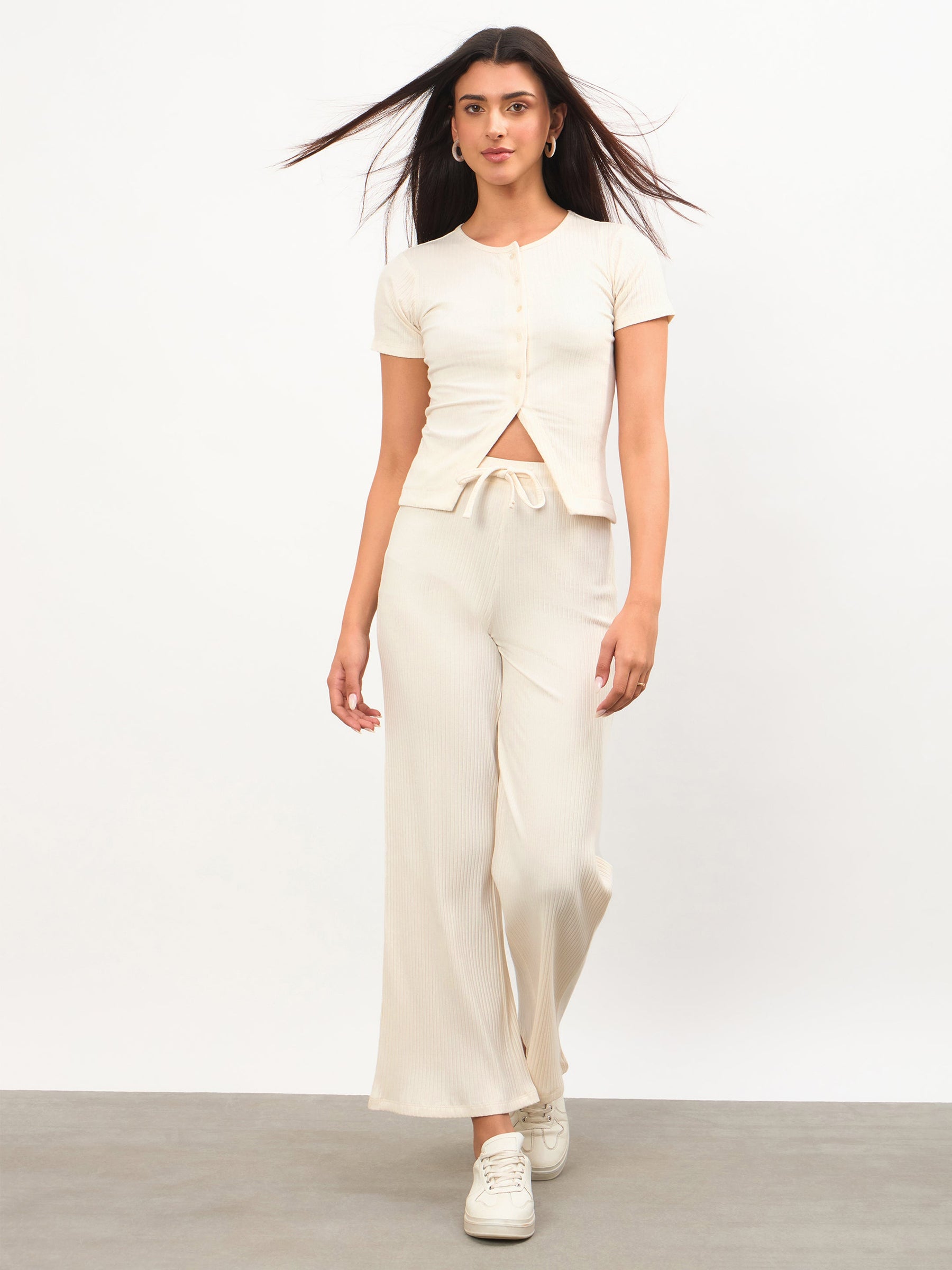 Women Off-White Round Neck Button Down Top With Drawstring Pants