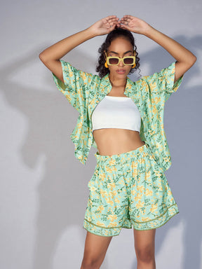 Women Green Floral Boxy Shirt With Paperback Shorts