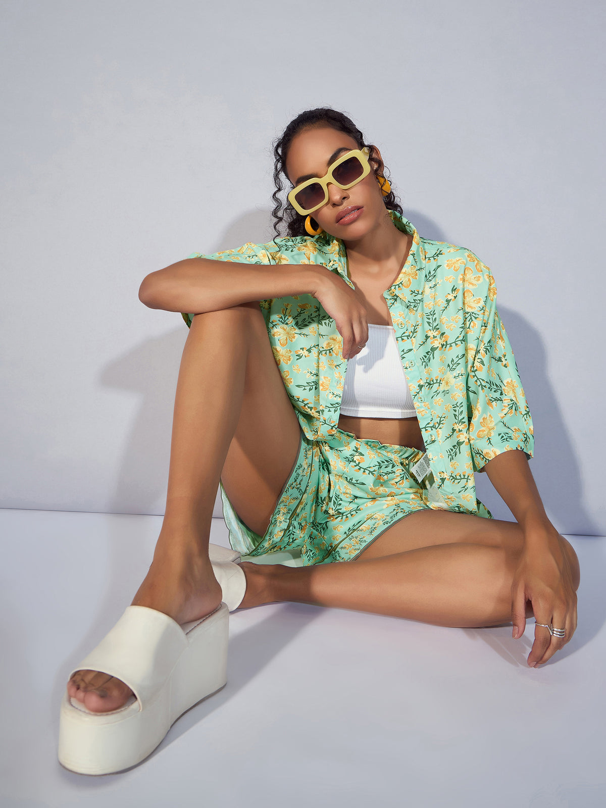 Women Green Floral Boxy Shirt With Paperback Shorts