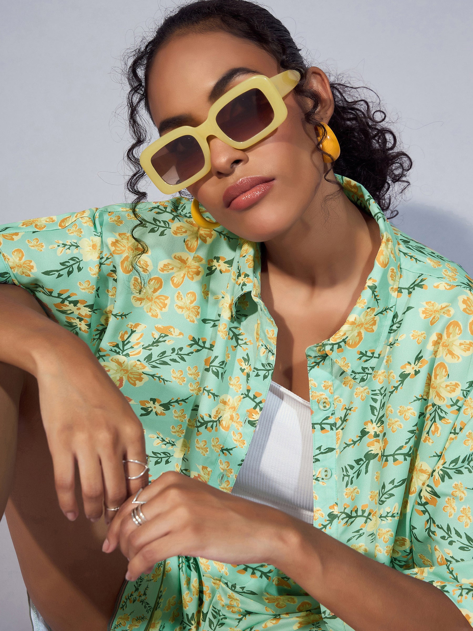 Women Green Floral Boxy Shirt With Paperback Shorts