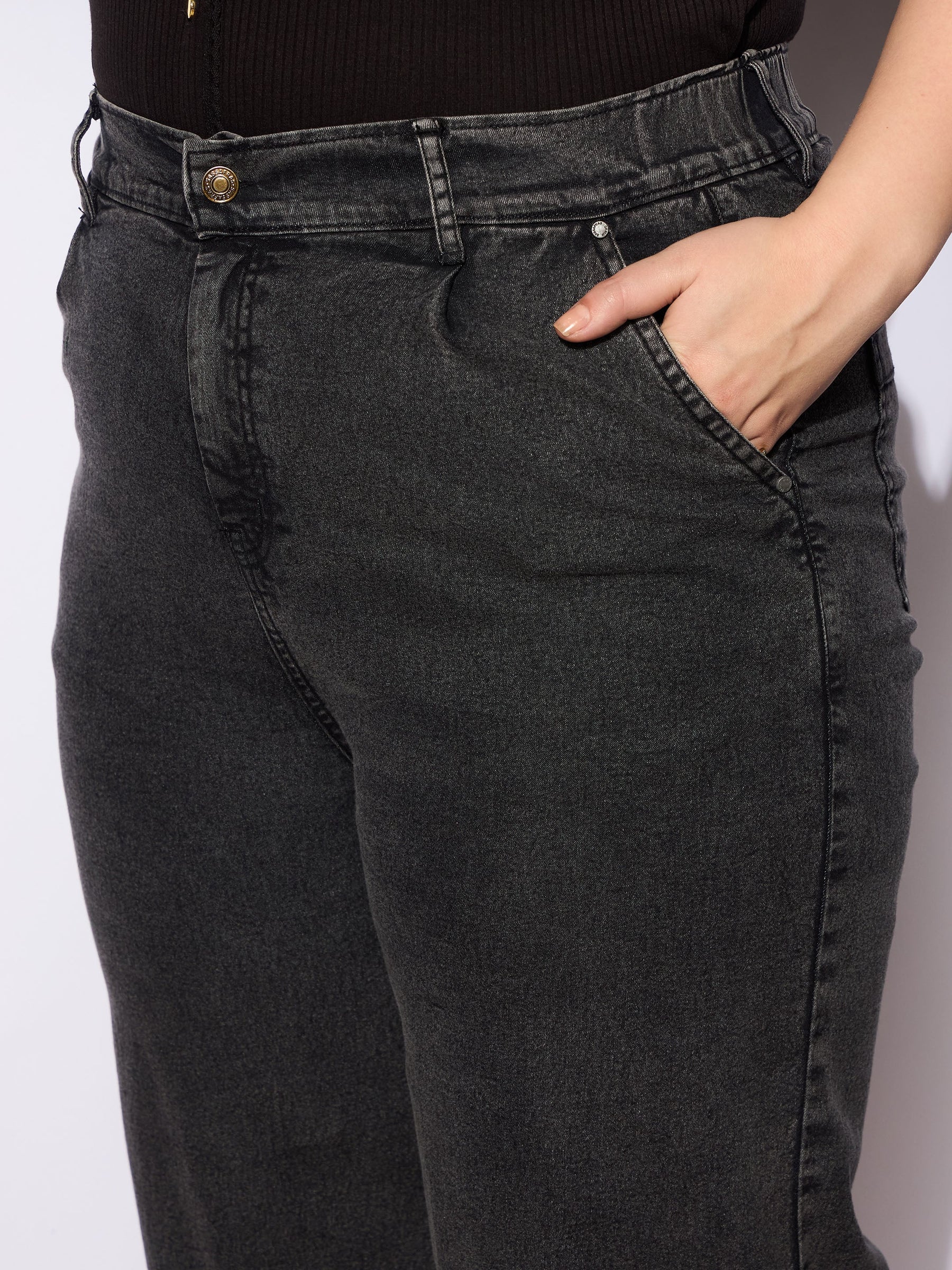 Black Denim Bermuda Shorts-SASSAFRAS Curve