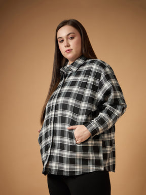 Black & White Flannel Check Front Button Shacket-SASSAFRAS Curve