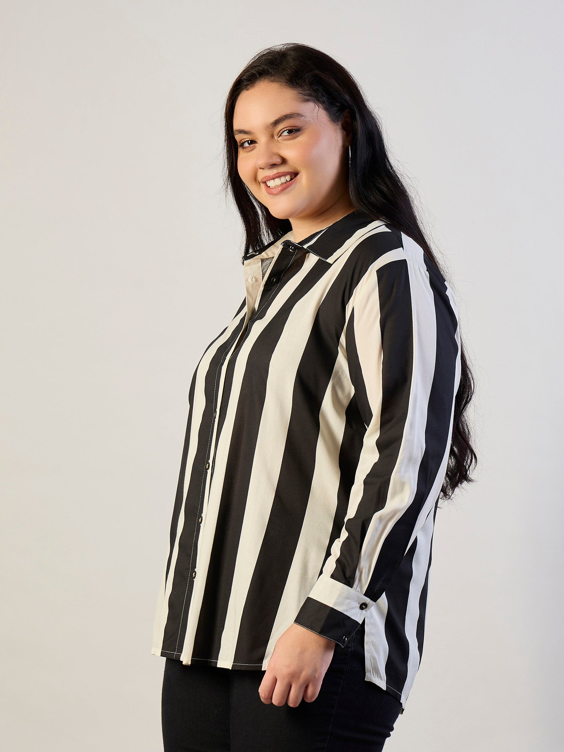 Black & White Striped Regular Shirt-SASSAFRAS CURVE