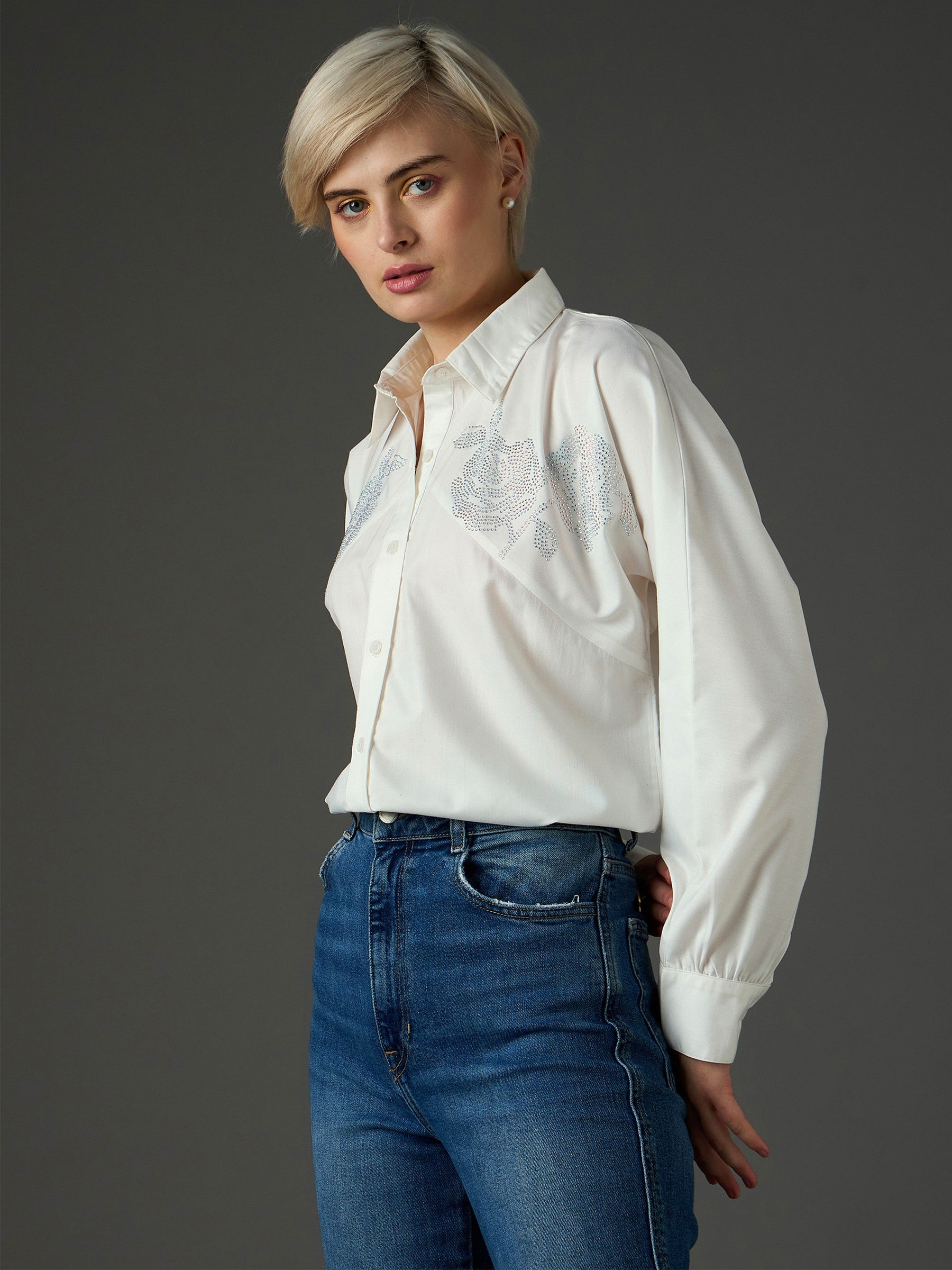 White Shoulder Patch Regular Shirt -SASSAFRAS