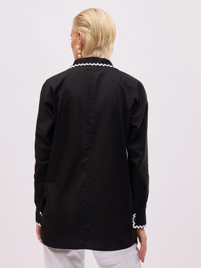 Black Ric Rac Lace Regular Fit Shirt -SASSAFRAS