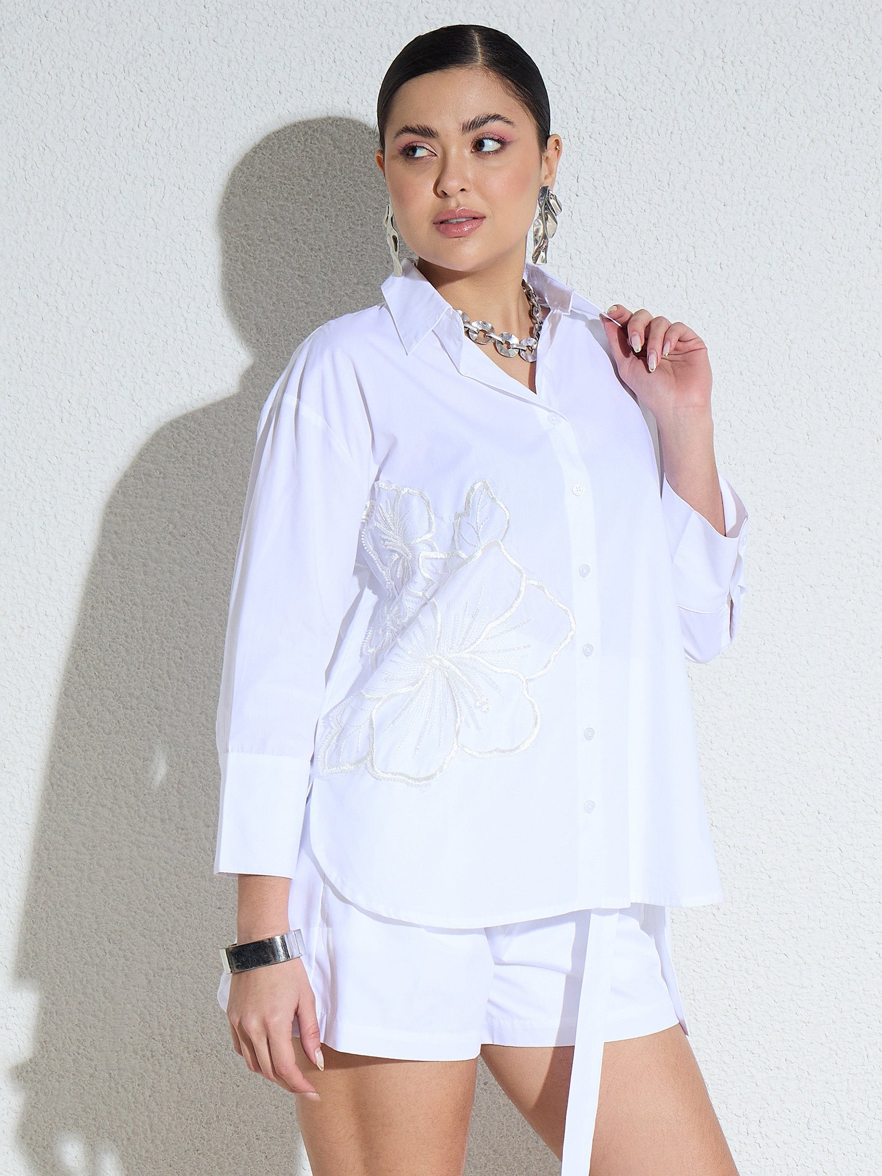 White Poplin Embellishment Oversize Shirt-SASSAFRAS