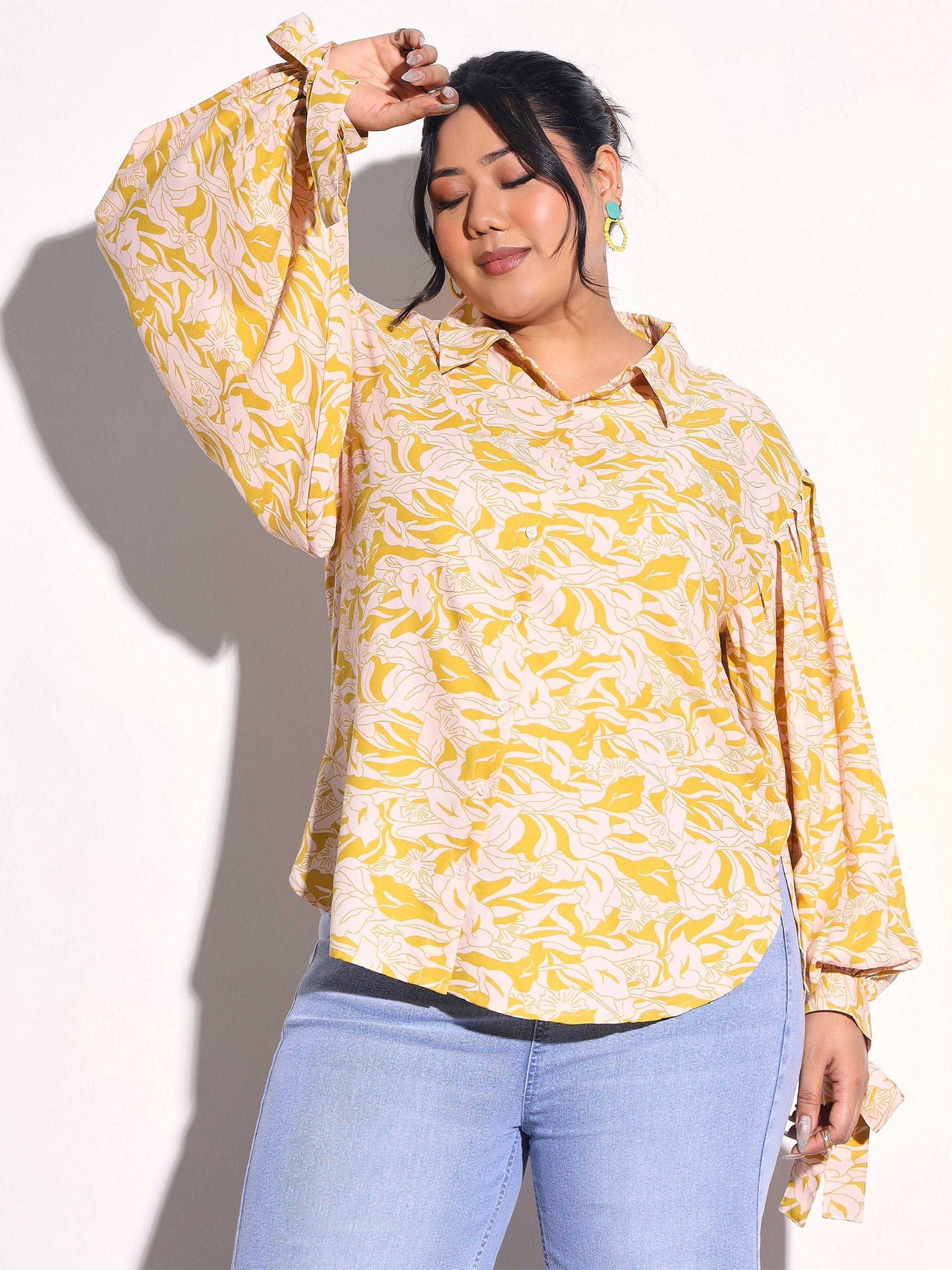 Yellow Floral Sleeve Knot Collar Shirt -SASSAFRAS Curve
