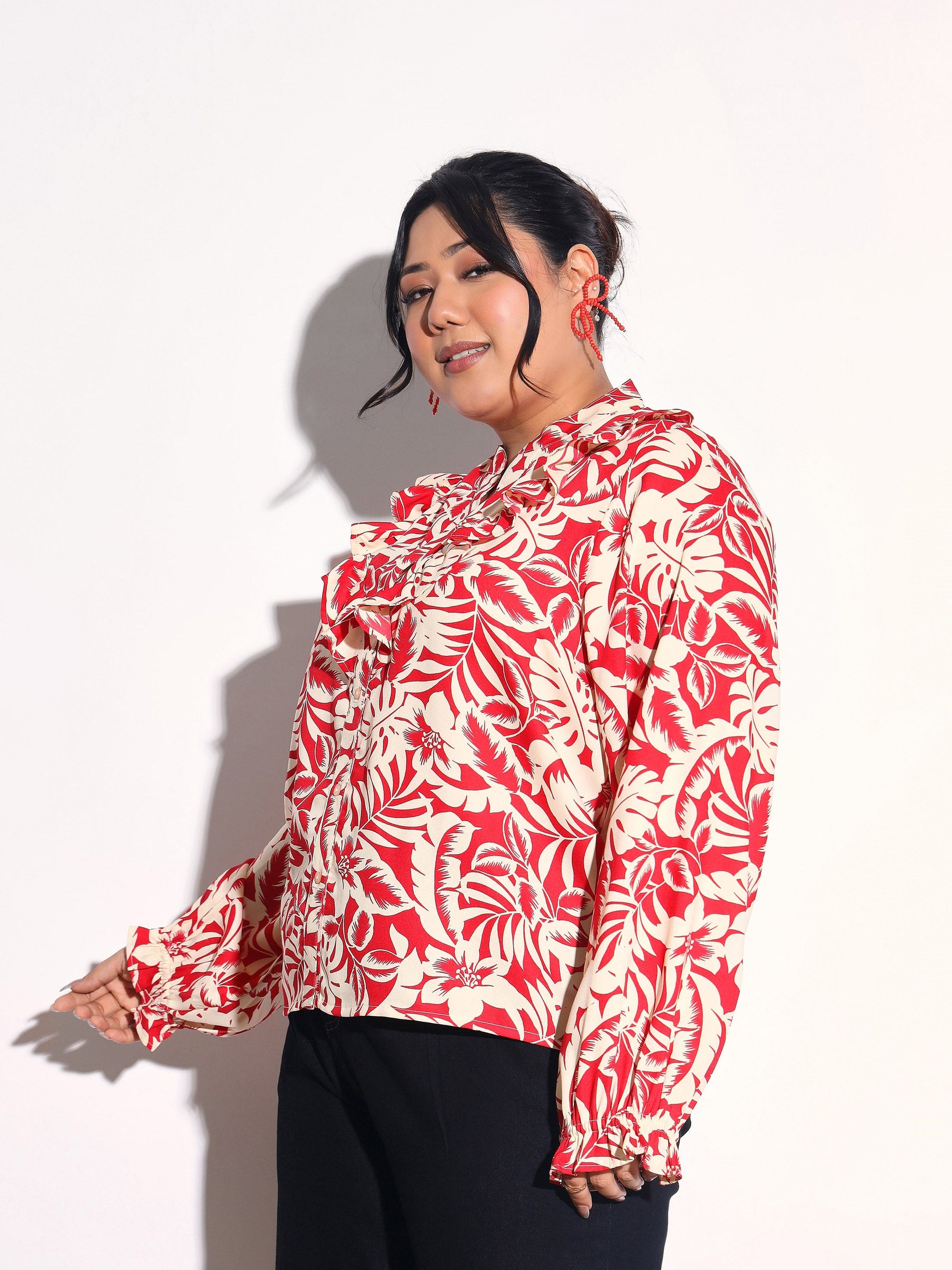 Red Floral Front Frill Regular Shirt-SASSAFRAS Curve