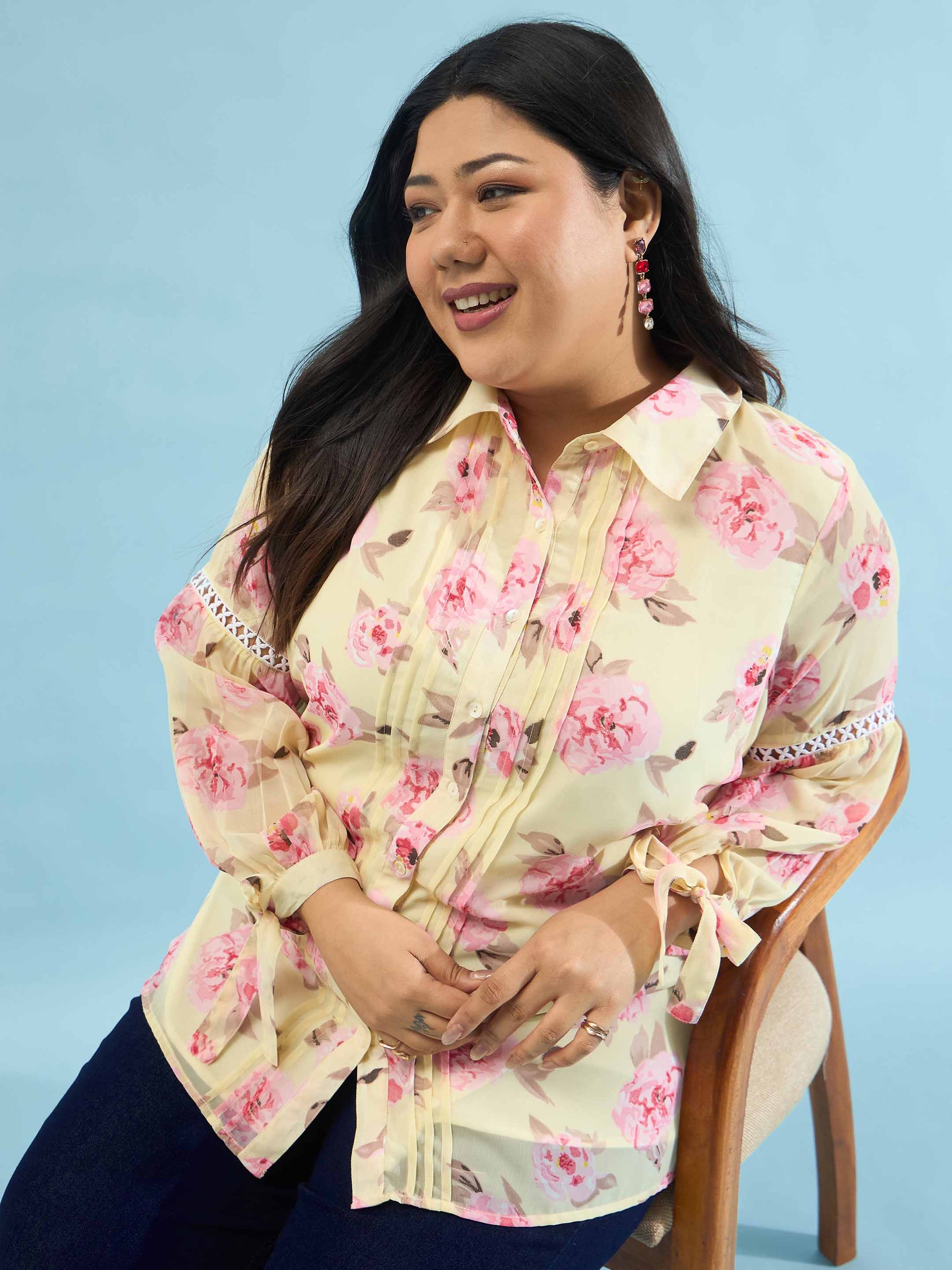 Yellow Floral Front Pin Tuck Tie Knot Shirt -SASSAFRAS Curve