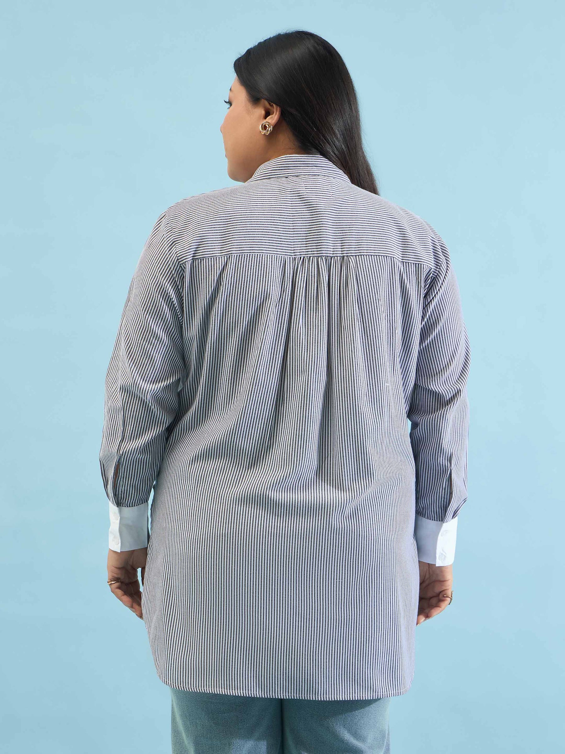 Black Stripes High-Low Shirt-SASSAFRAS Curve