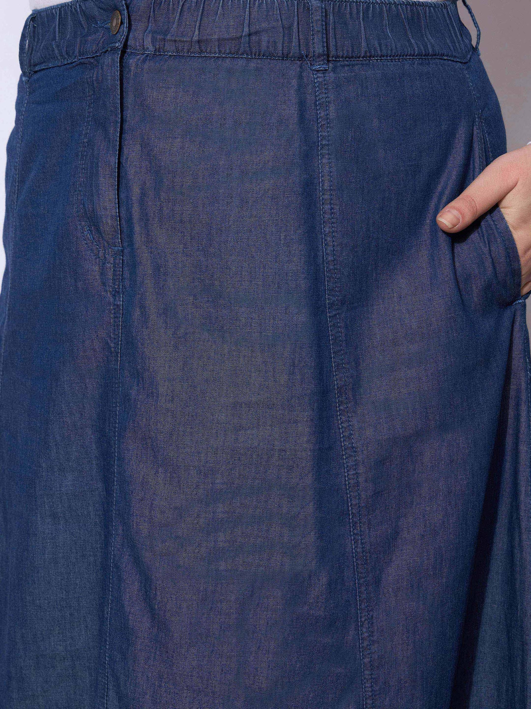 Blue Wash Tencil Frill Hem Skirt-SASSAFRAS Curve