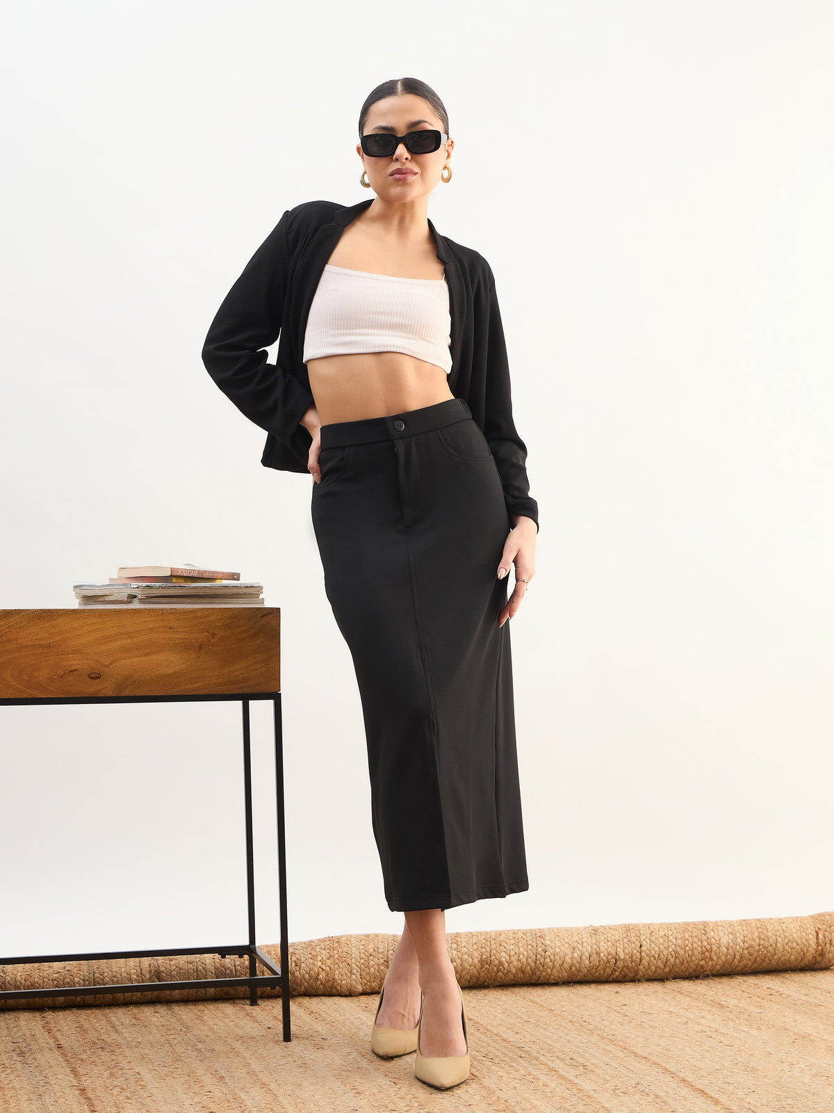 Black Front Slit Midi A Line Skirt-SASSAFRAS worklyf
