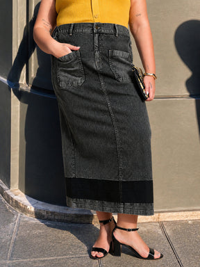Black Denim Wash Front Patch Pocket Maxi Skirt-SASSAFRAS Curve