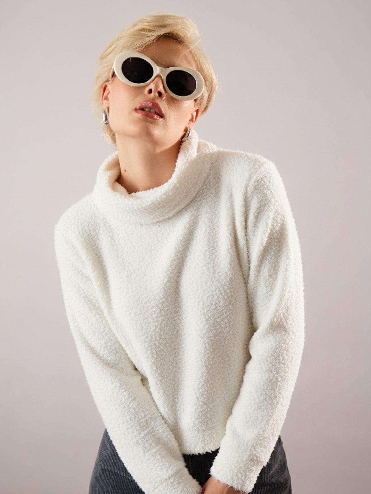 White High Neck Faux Fur Sweatshirt-SASSAFRAS