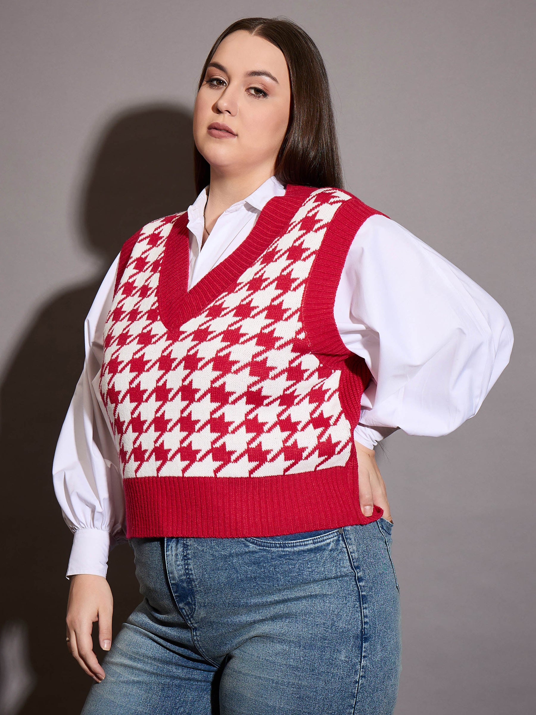 Red Houndstooth V-Neck Sweater Vest-SASSAFRAS Curve