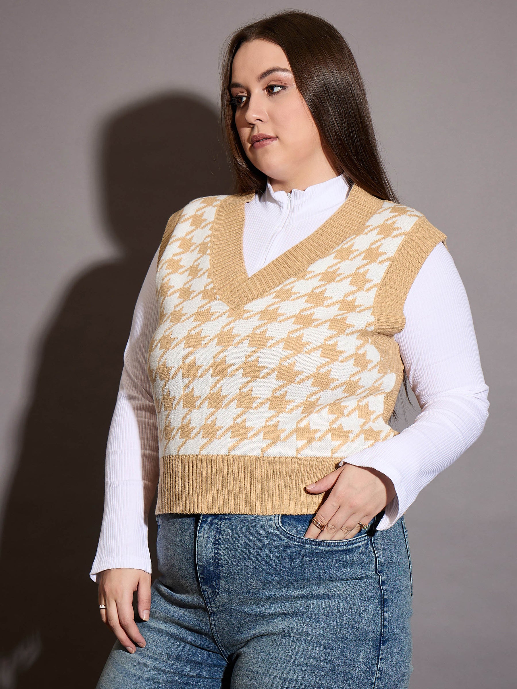 Brown Houndstooth V-Neck Sweater Vest-SASSAFRAS Curve