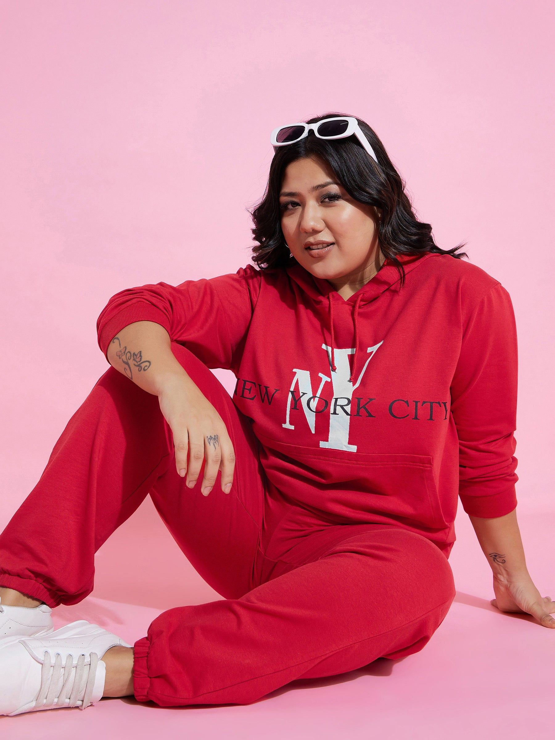 Red NEW YOKE Fleece Hoodie -SASSAFRAS Curve