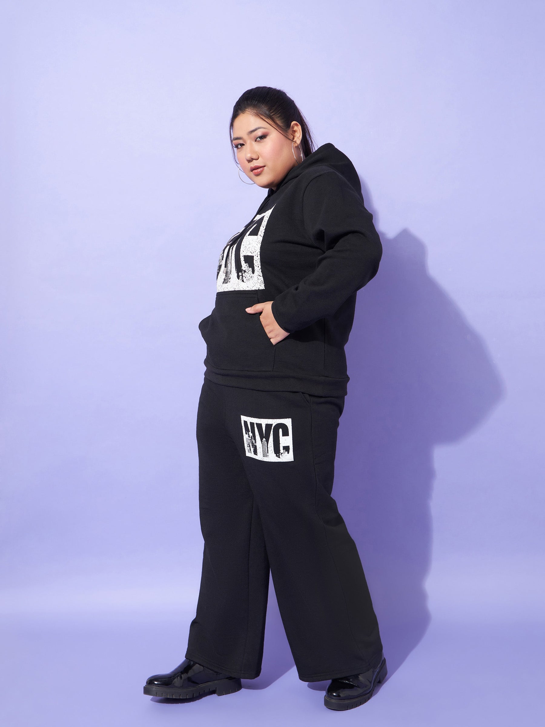 Black Fleece NYC Hoodie With Track Pants-SASSAFRAS Curve