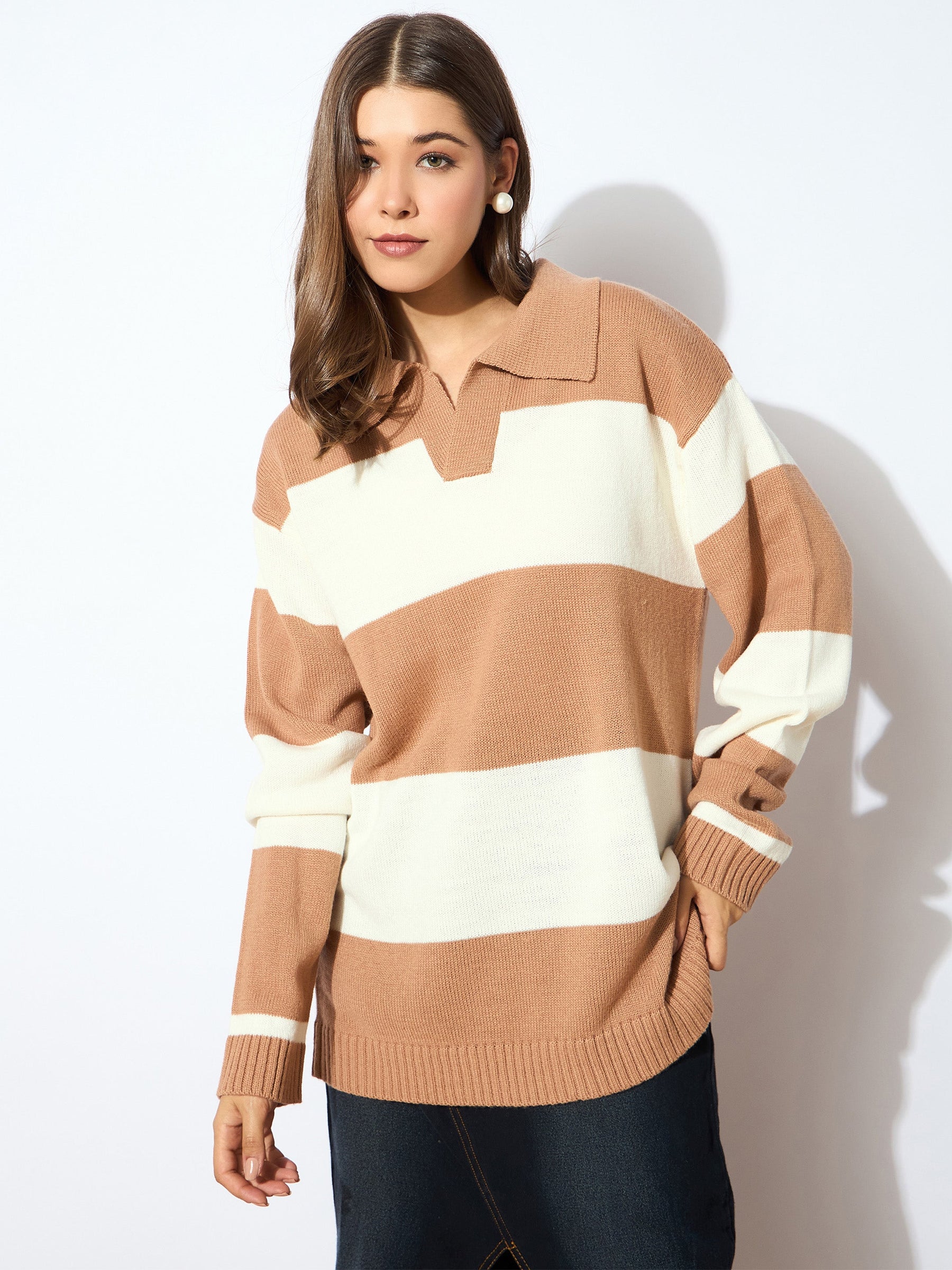 Beige And White Polo Neck Sweater -SASSAFRAS