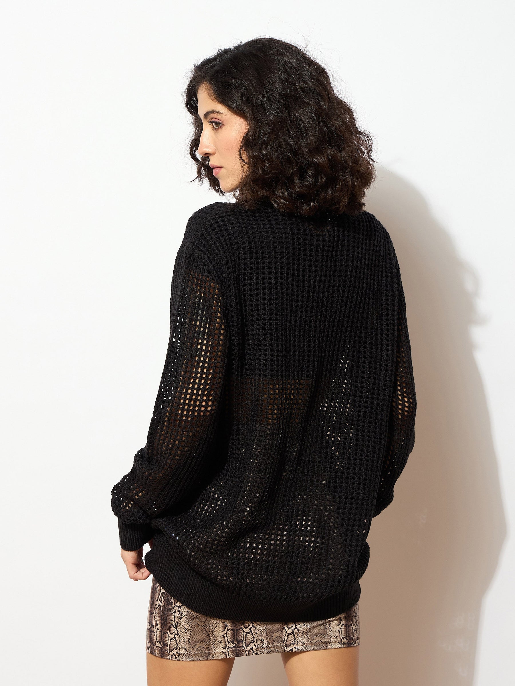 Black Oversized Crochet Sweater -SASSAFRAS