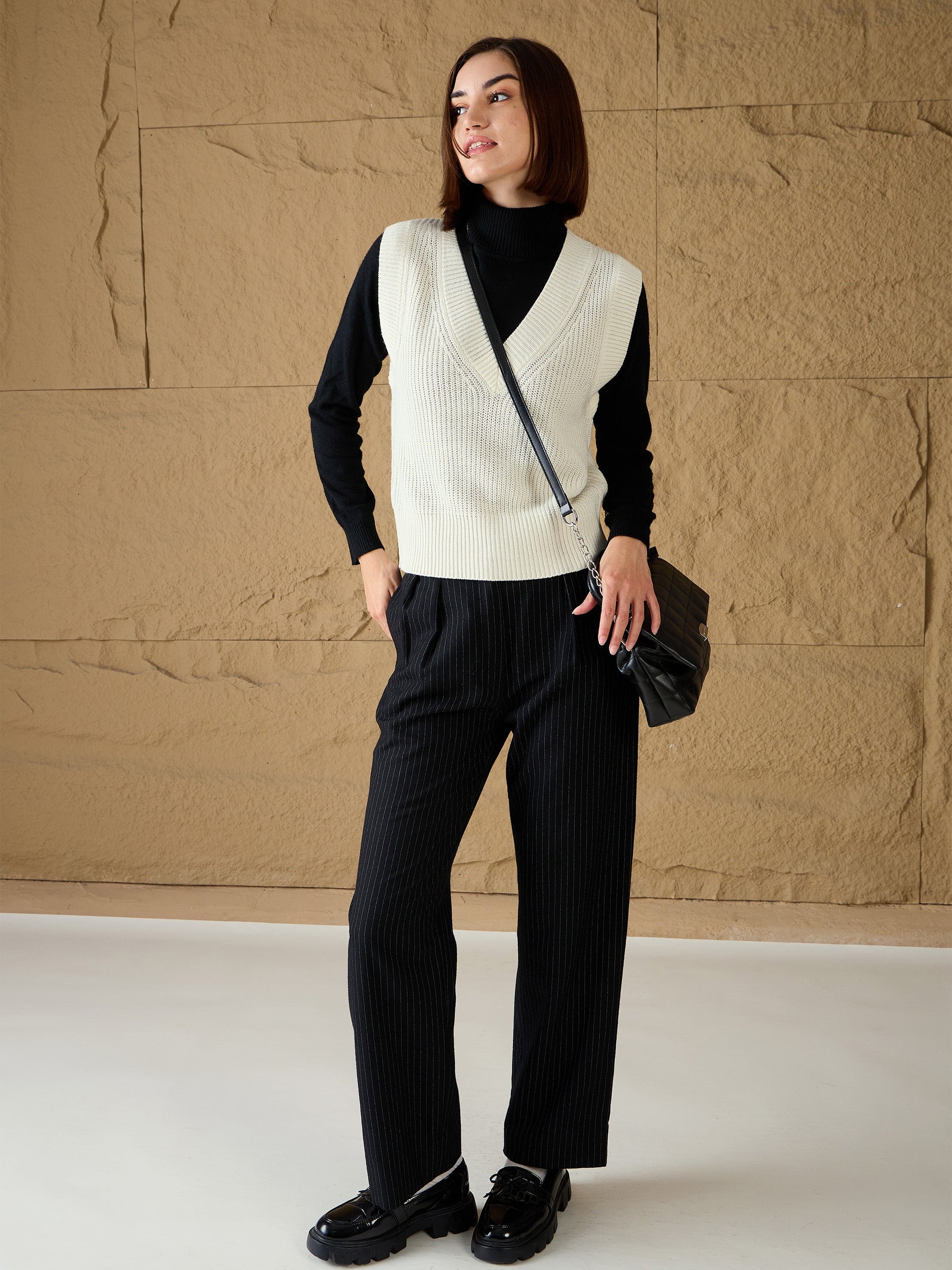 White Solid V-Neck Sweater Vest-SASSAFRAS