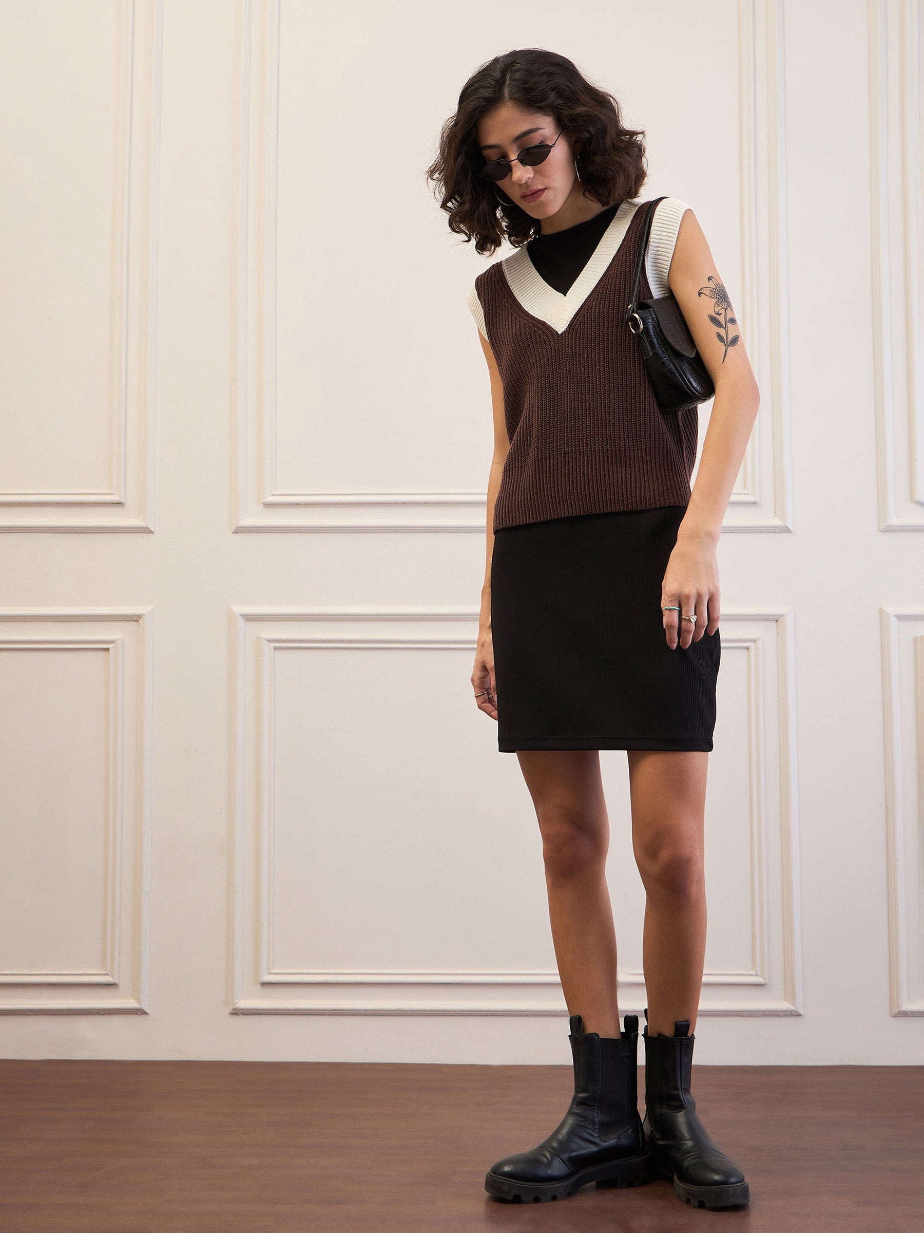 Brown & White Solid V-Neck Sweater Vest-SASSAFRAS