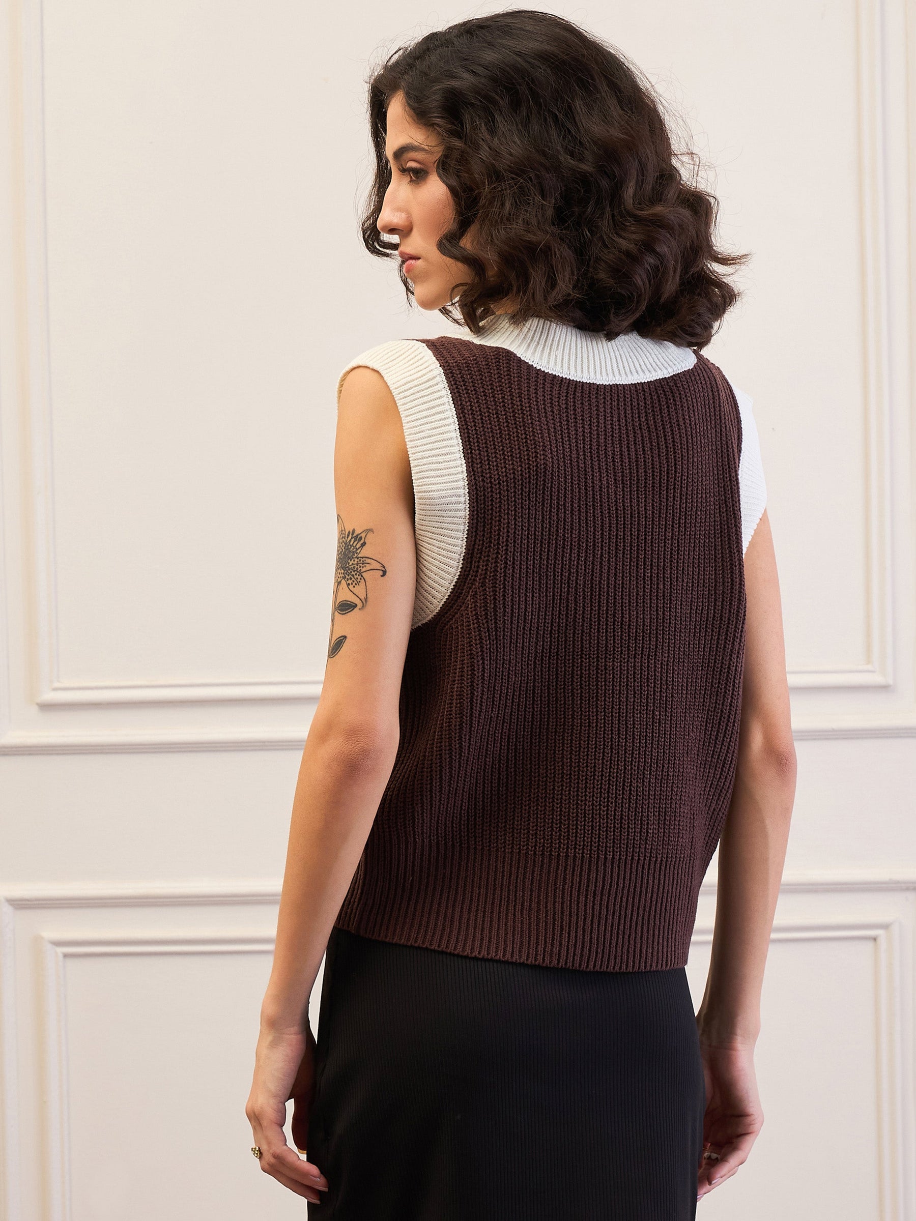 Brown & White Solid V-Neck Sweater Vest-SASSAFRAS