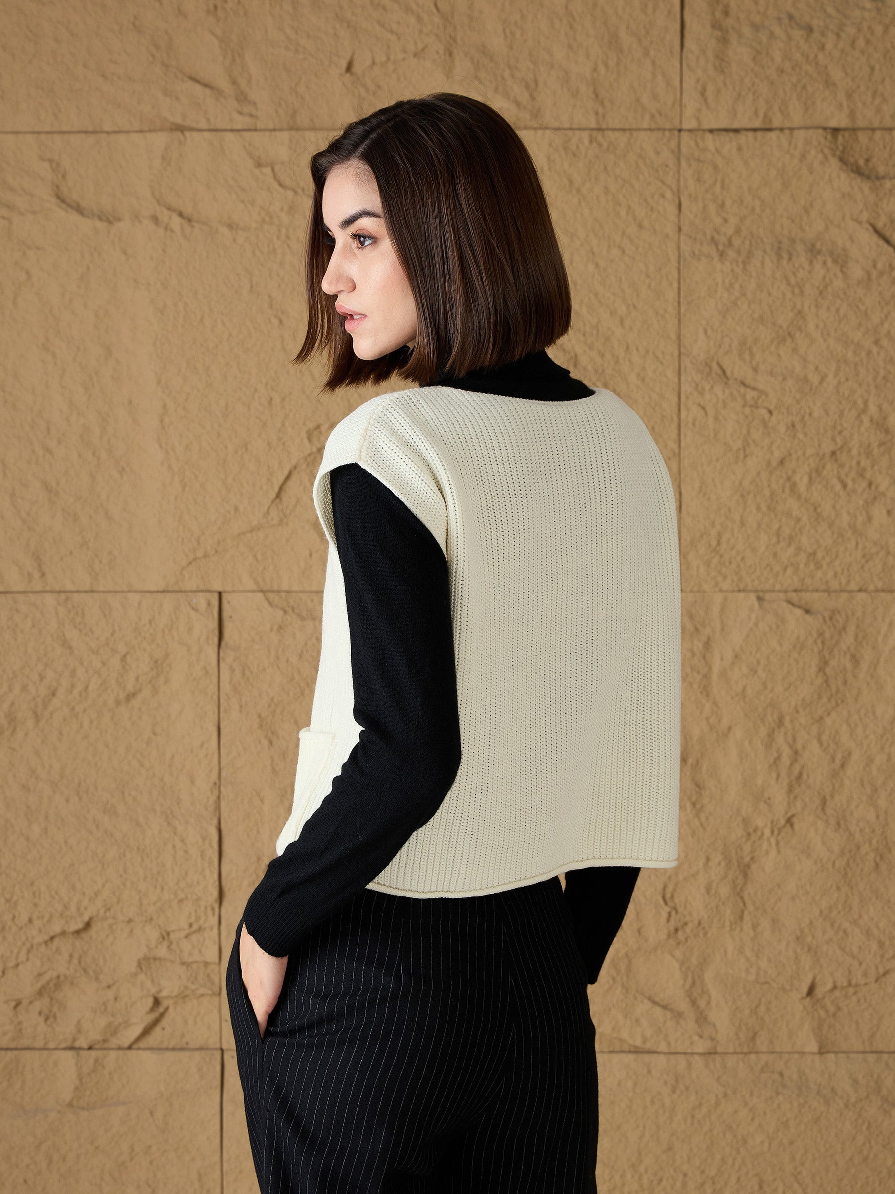 White Front Button Extended Sleeves Pocket Sweater -SASSAFRAS