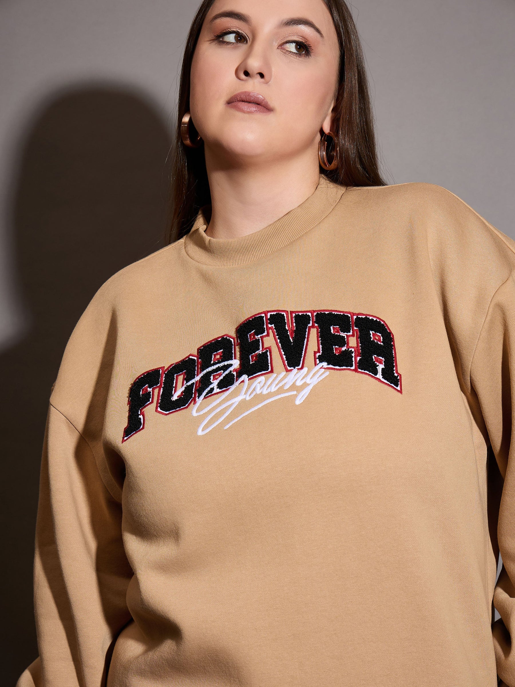 Beige Fleece FOREVER YOUNG Emb Sweatshirt With Sweatpants-SASSAFRAS Curve