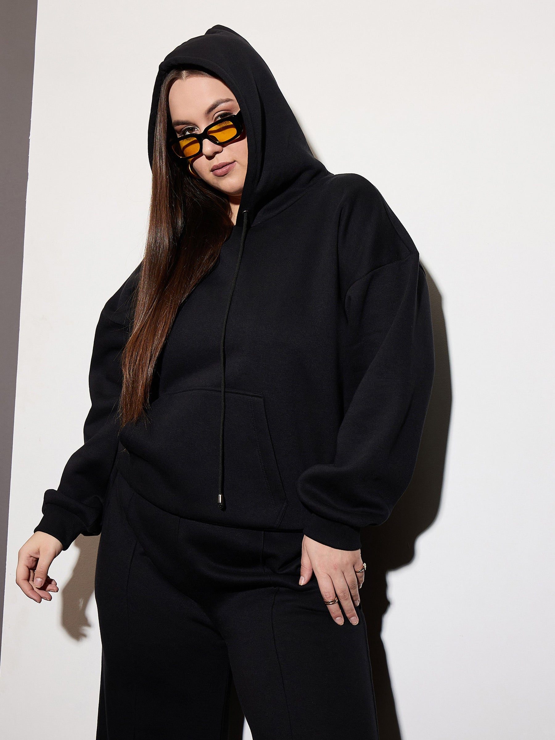 Black Fleece Hoodie With Sweatpants-SASSAFRAS Curve