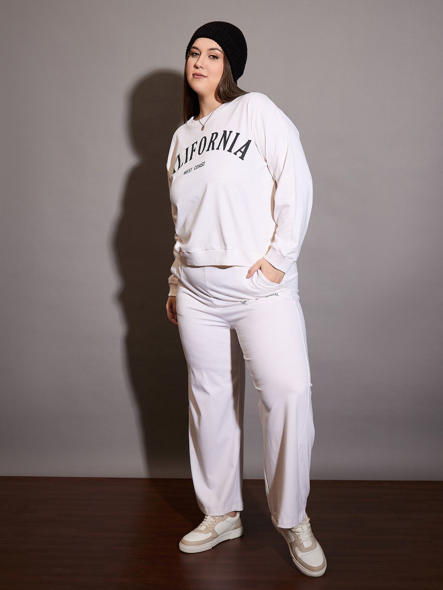 White CALIFORNIA Terry Sweatshirt With Track Pants-SASSAFRAS Curve