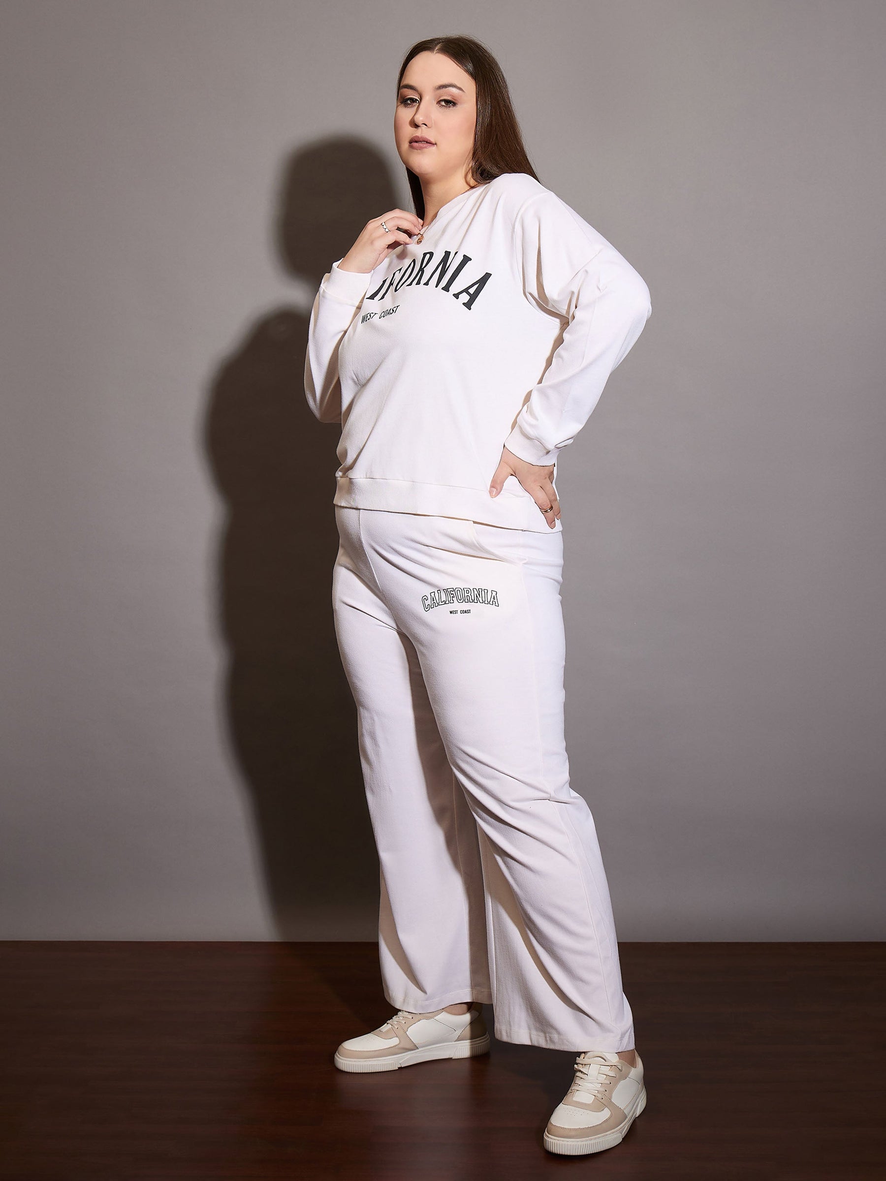 White CALIFORNIA Terry Sweatshirt With Track Pants-SASSAFRAS Curve