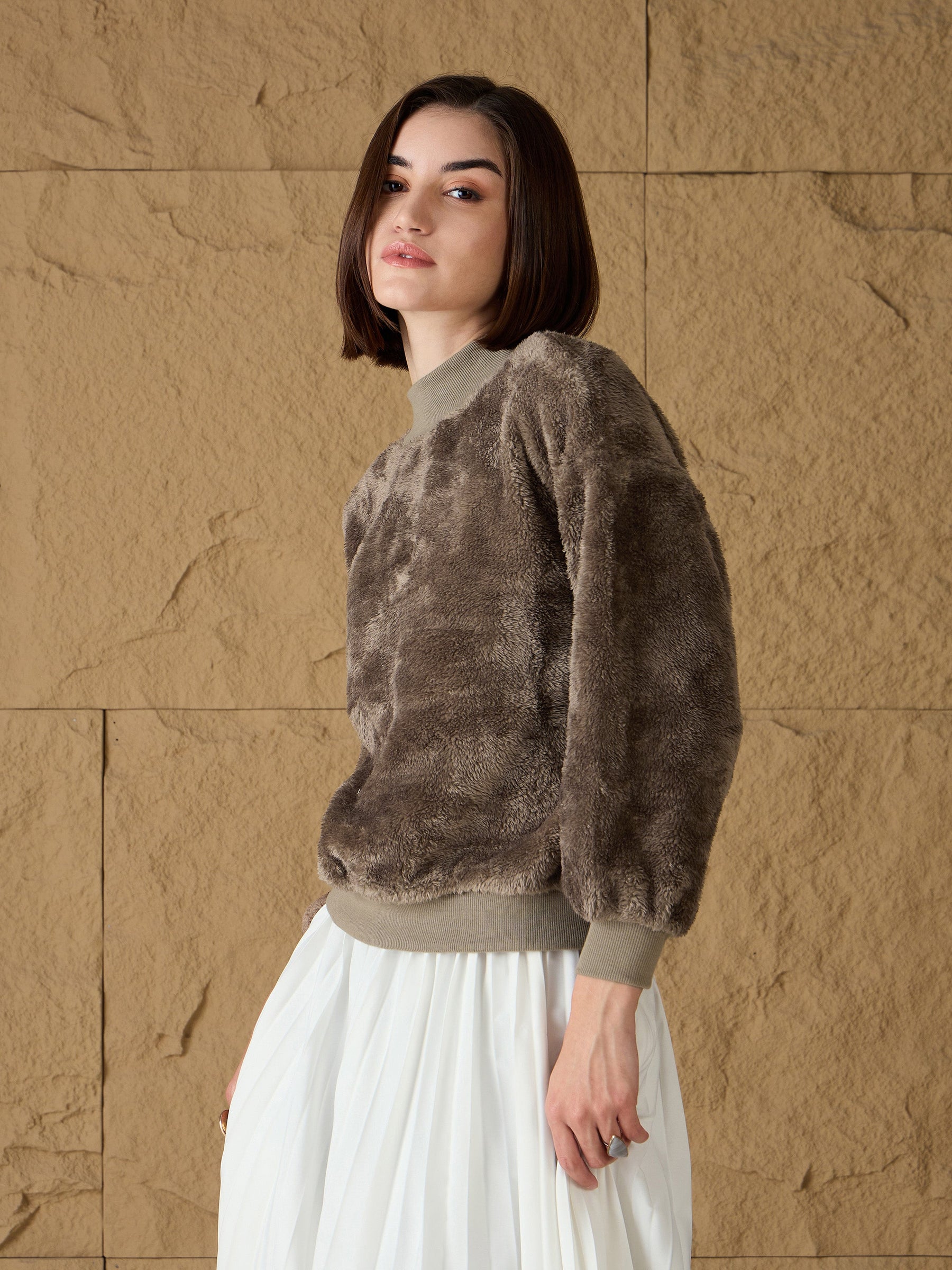 Brown Fur High Neck Sweatshirt-SASSAFRAS