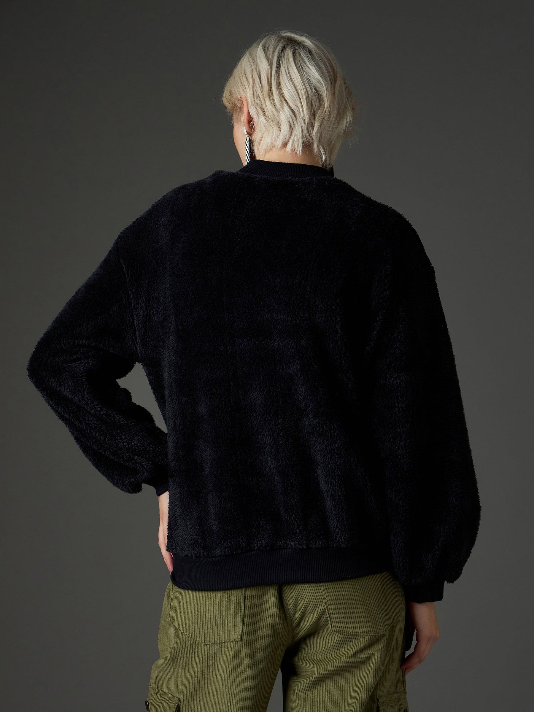 Black Balloon Sleeve Faux Fur Sweatshirt-SASSAFRAS