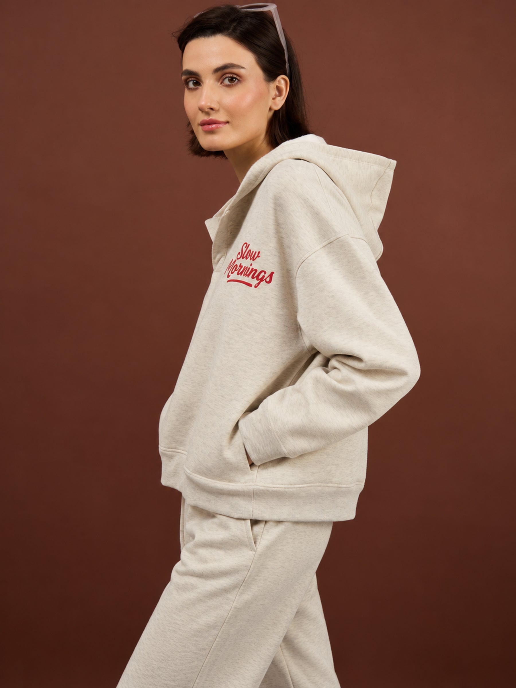 Off-White Melange Fleece SLOW MORNING Hoodie With Track Pants-SASSAFRAS