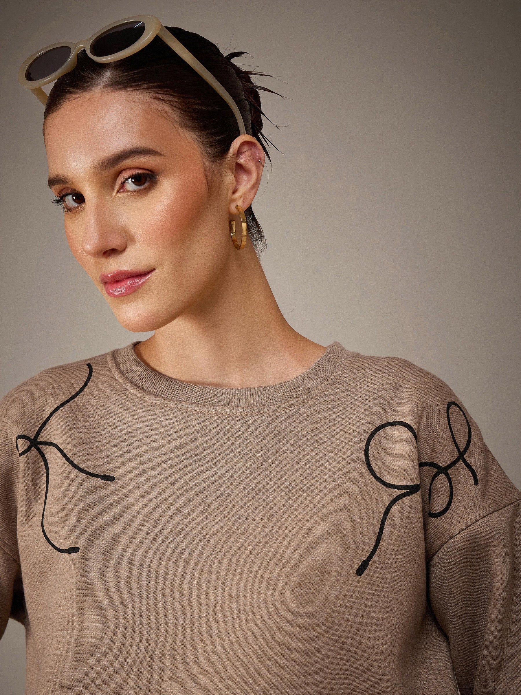 Beige Melange Fleece Bow Placement Print Oversize Sweatshirt With Track Pants-SASSAFRAS