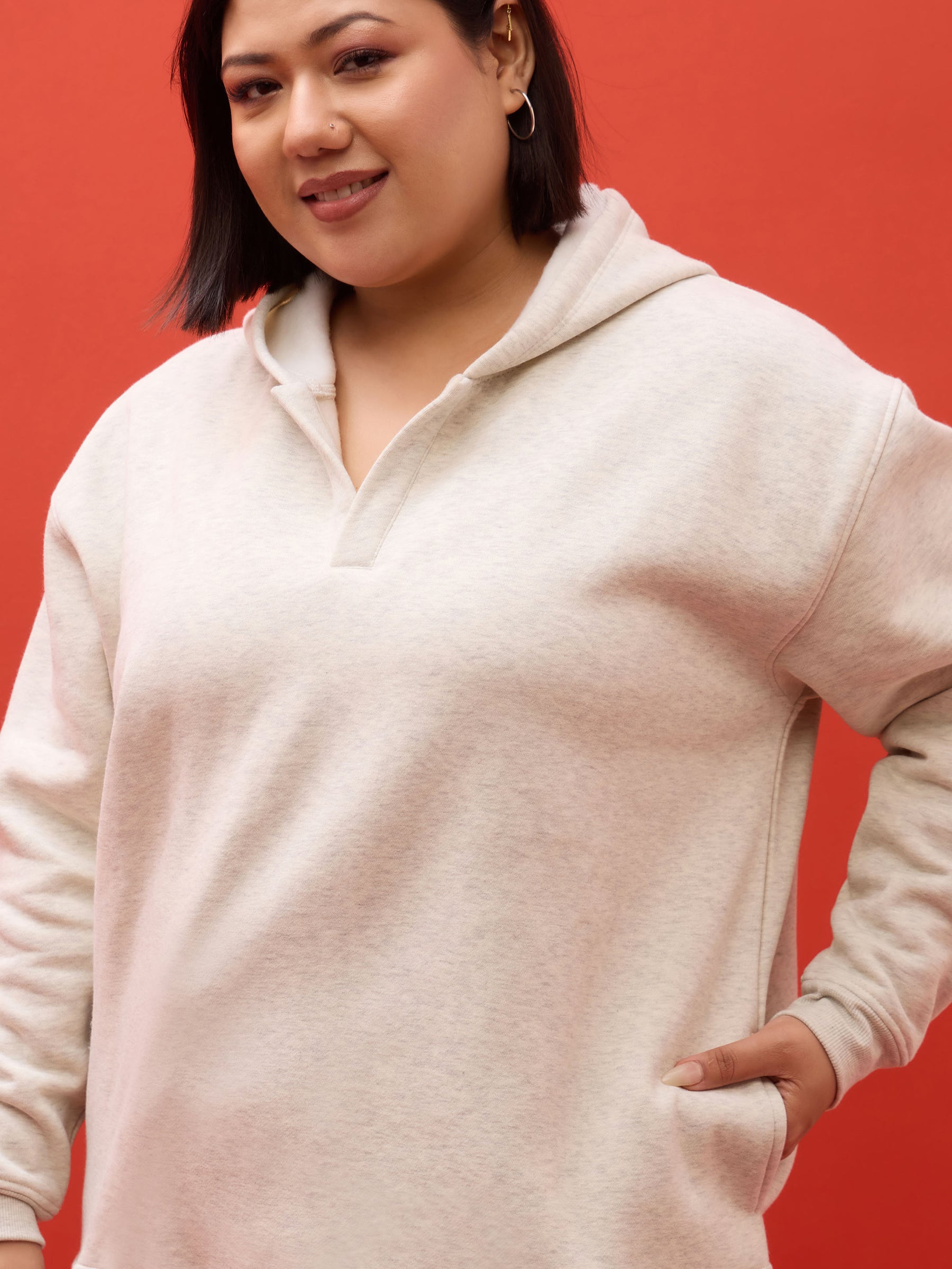 Off White Melange Fleece Hoodie -SASSAFRAS Curve